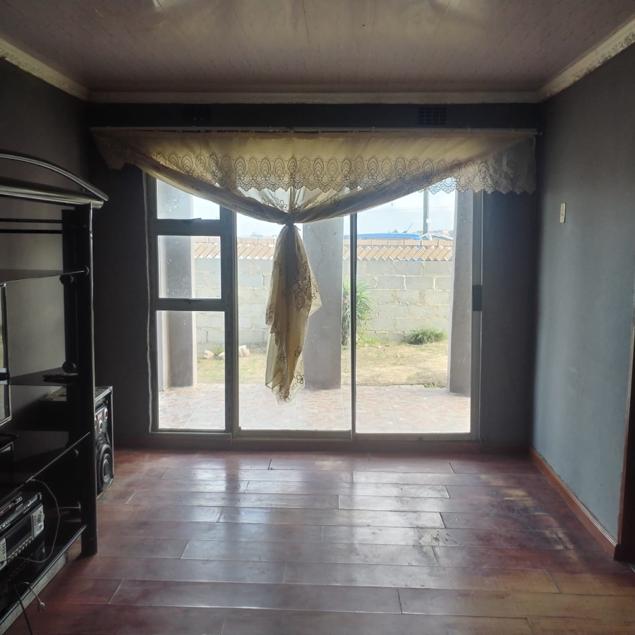 4 Bedroom Property for Sale in Fort Jackson Industrial Eastern Cape